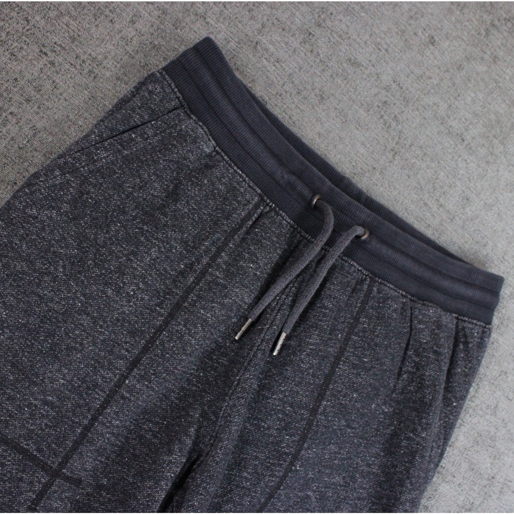 Under Armour Mens Fitted Joggers Gray Heather Sweatpants Large Zipper Pocket